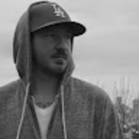 Meet your Posher, Colin - Picture 1 of 1